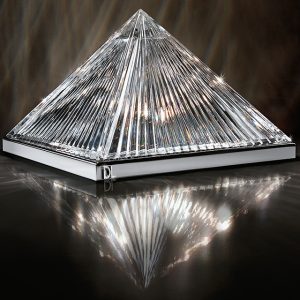 Table lamp in pure crystal and crome frame, modern and minimal style