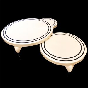 Purity tris table in lacquered white