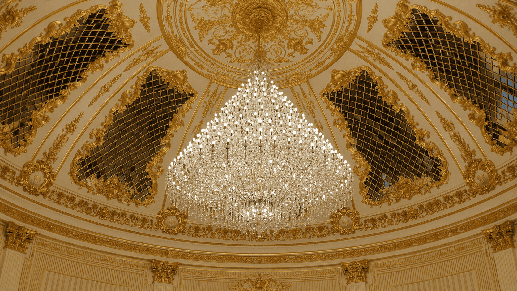BEBY PREEMINENCE luxury lighting verification process
